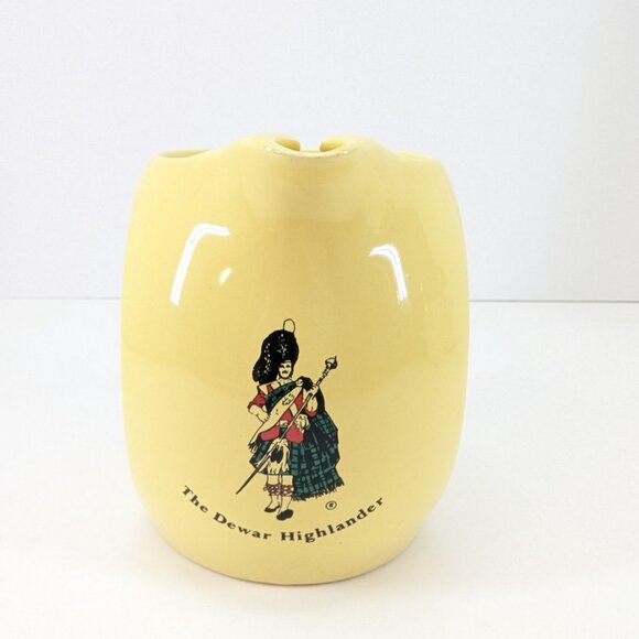 Vintage Dewar's Fine Scotch Whisky Yellow Advertising Pug Jug Water Jug - Picture 2 of 6